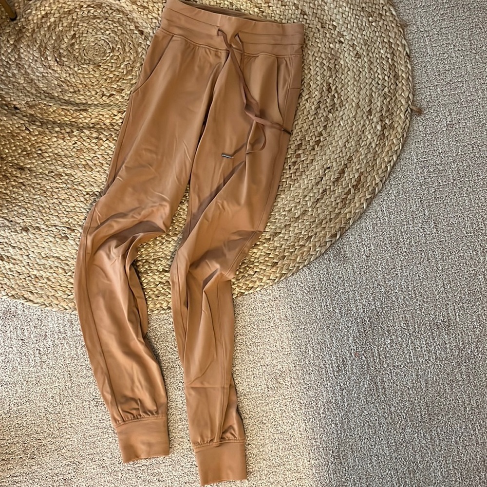 Zyia Unwind Jogger
